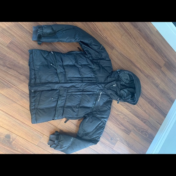 686 Snowboard/Ski Jacket - Picture 2 of 5